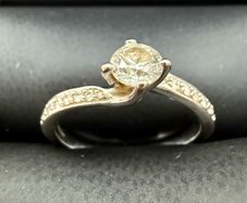 18ct White Gold Diamond Twist Engagement Ring