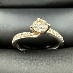 18ct White Gold Diamond Twist Engagement Ring