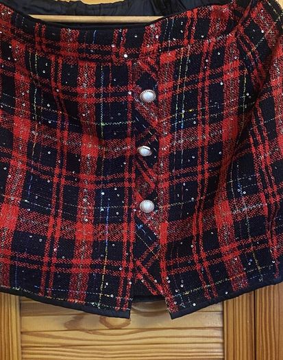 Red Check and Buttons