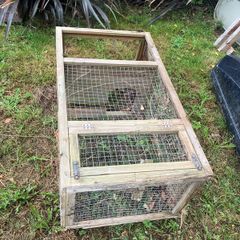 rabbit hutch. Side and lid missing