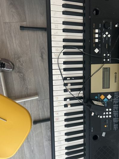 yamaha keyboard stand&chair