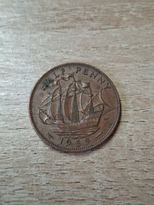 Great Britain UK 1959 Half Penny Elizabeth II Coin - free standard postage