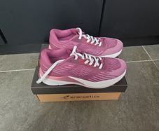 Womens Trainers