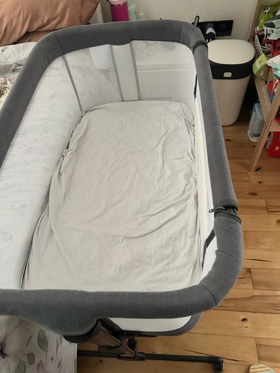 Bedside cot