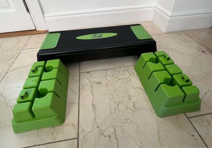 UFE Aerobic Step