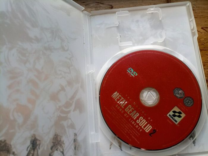 Mint PS2 Metal Gear Solid 2 "Sons Of Liberty"