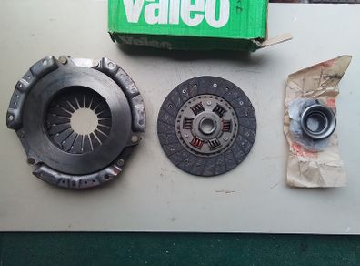 Nissan Bluebird 2.0 dsl Clutch Kit.