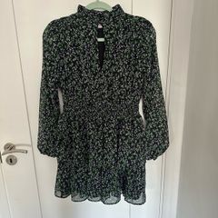 [clothes for adults] Brand new Savida long sleeved dress, size medium / 40 / 12