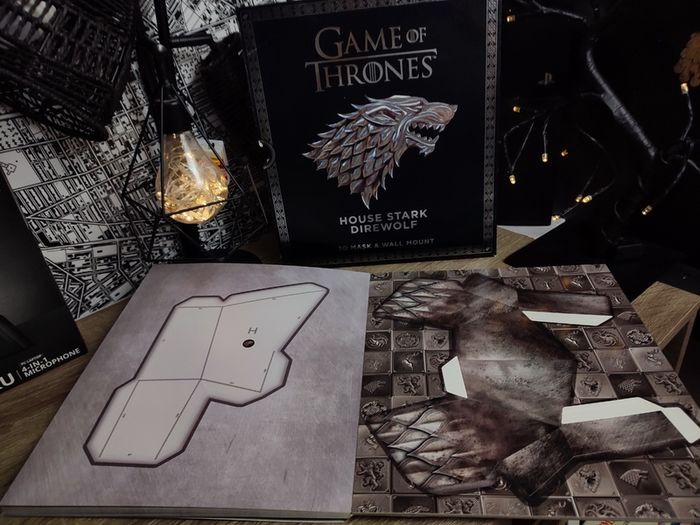 Game of Thrones ! House Stark Direwolf ! 3D Mask & Wall Mount ! 2017 ! by Heritage Of Scotland !