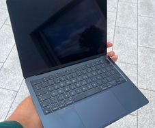 M2 MacBook Air