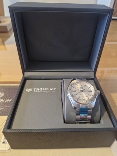 TAG Heuer Aquaracer Silver Dial