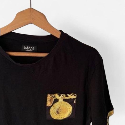 Man T-shirt