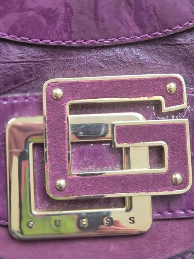 Genuine GUESS Handbag as new
