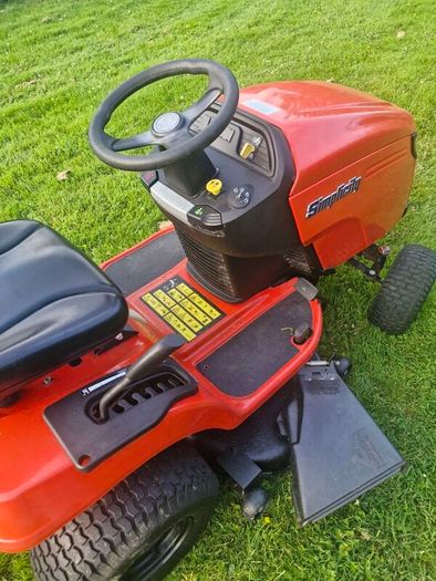 Simplicity 2018 ride on mower Delivery available