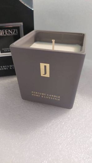 Magnetic Masculine Scent That Commands The Room Available Immediately