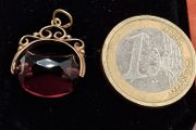 Vintage 9ct yellow gold spinner drop fob