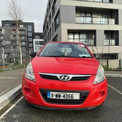 2011 Red Hyundai i20 (Price Negotiable)