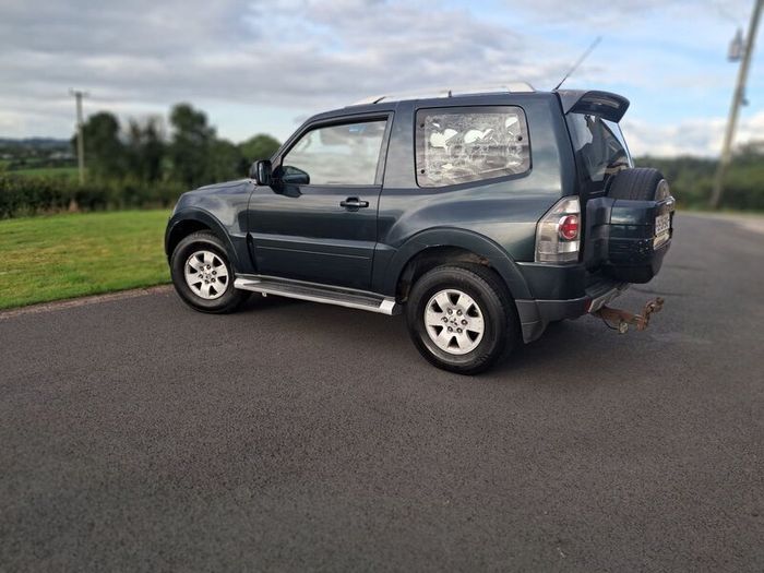 Mitsubishi Pajero 2009