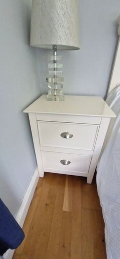Double Bed Frame & 2 bedside lockers