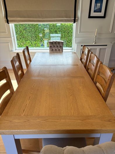 Dining room table and 8 chairs