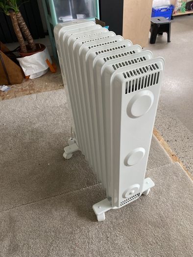 Plug in Electric Oil Free Radiator