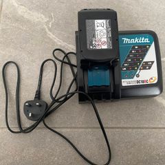 Makita DC18RC Fast Charger + BL1830B 18V 3Ah Battery