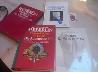3 hardback books on cooking, 1 French, 2 in German, D18 post 16e