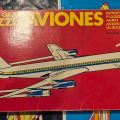4 x airplane jigsaw puzzle