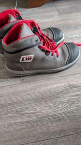 safety shoes