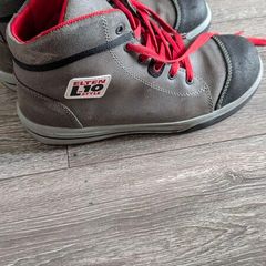 safety shoes