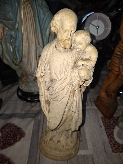 Vintage Virgin Mary Statue Our Lady of Grace and St. Joseph with Christ Child Statue, PRICE IS FOR 1 ONLY