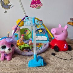 toys