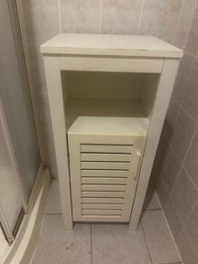 Bathroom storage cabinet