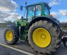 John deere 7430