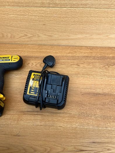 Dewalt