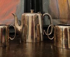 Early 20th C Hotelware teapot, milk jug & sugar bowl