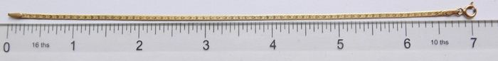 Vintage Solid 9K Yellow Gold 375 Herringbone Bracelet: Reversible Textured & Polished Finish, Flat Snake Chain Style length 7,1" - 1,1g