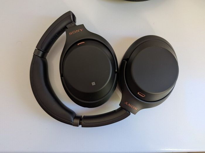Sony WH-1000XM3 headphones