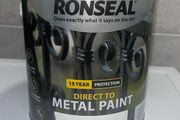 Ronseal metal paint - white 2.5 litre