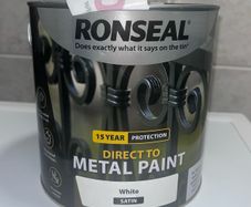 Ronseal metal paint - white 2.5 litre