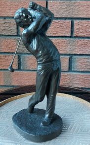 Genesis Golf Figurine