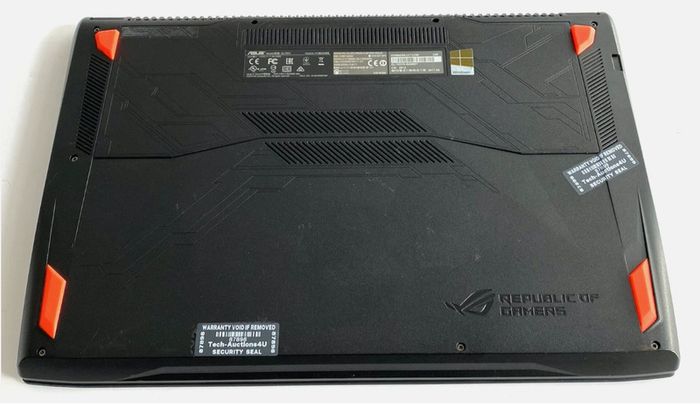 Faulty Asus ROG GL702VS-BA085T - 17.3" i7 2.8Ghz No Ram No SSD Spares Repair