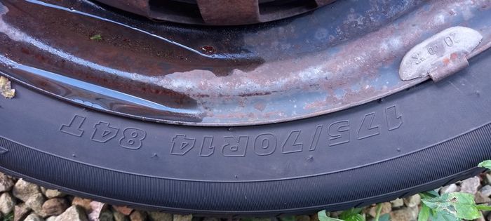 wheel tyre 175/70 R14