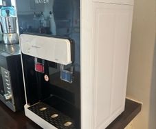 water dispenser hot and cold