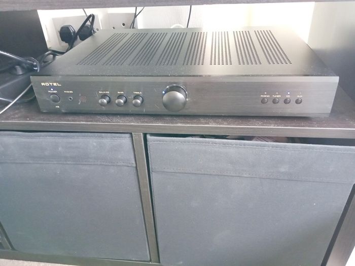 Rotel A8 Amplifier