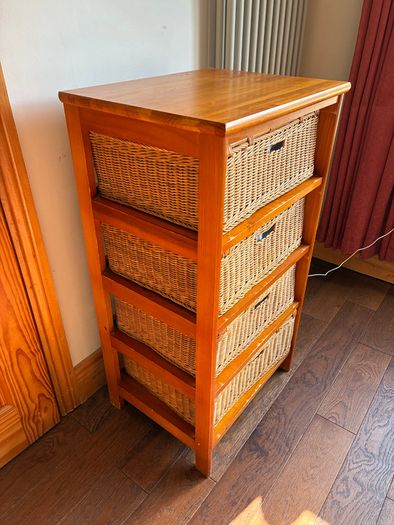 Set of drawers - wood and wicker