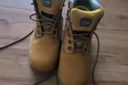 Dunlop trekking women or men shoes , New no tags , size UK 5(eu 38)
