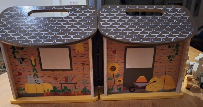 Little Town Wooden Carry Case Sets