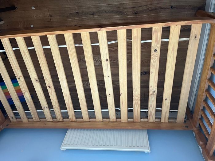 Bunk Beds without Mattresses