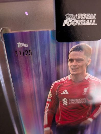 Florian Wirtz Liverpool FC Topps Total Football Fusion /25.